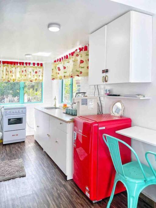 Kampong NailSea Kecil Tiny House Near Jetty Of Kuala Besut别墅 外观 照片
